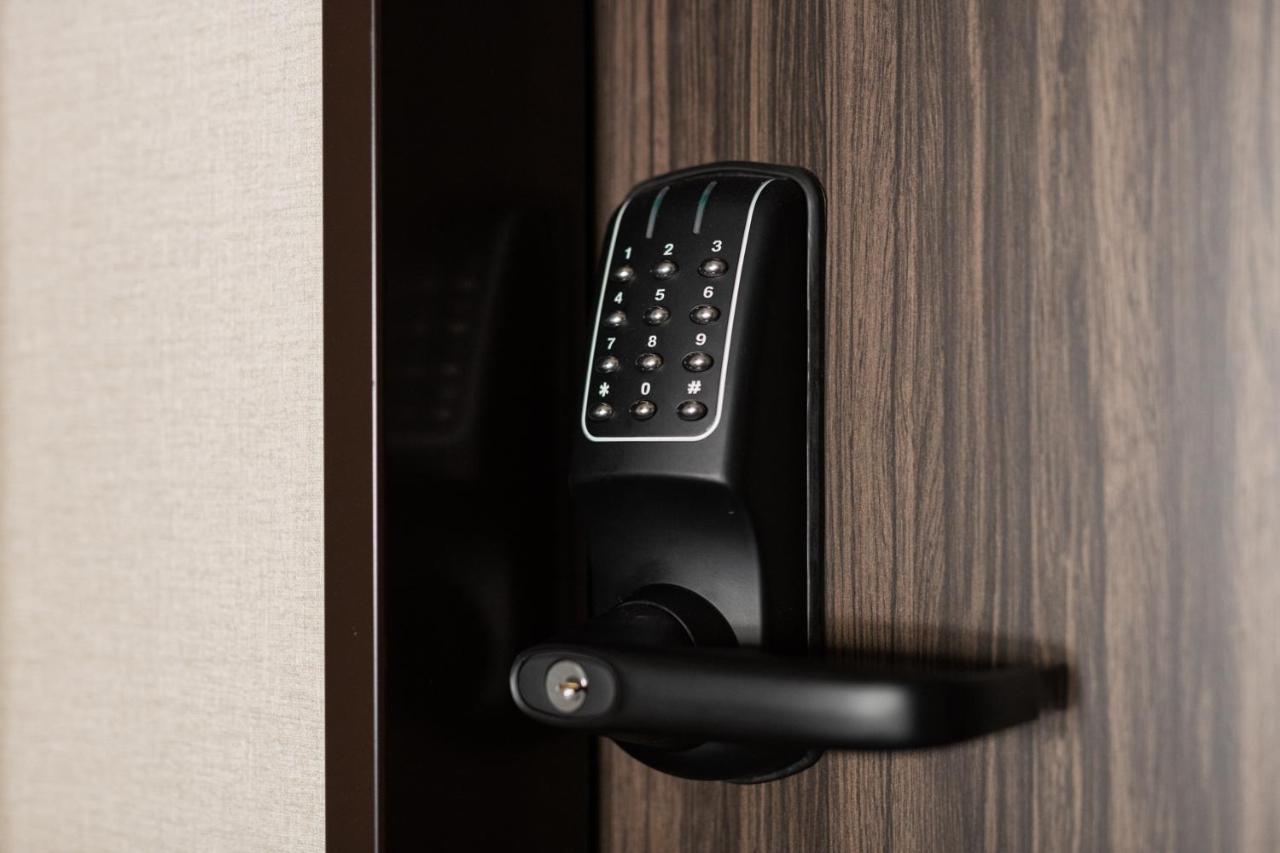 Aparthotel Grand Base Hakata Gofuku Fukuoka  Zewnętrze zdjęcie