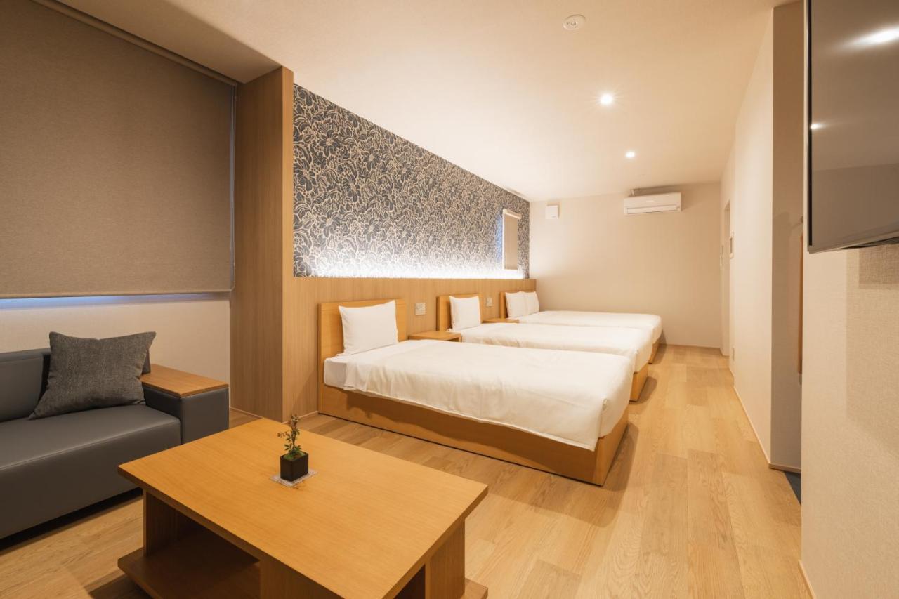 Aparthotel Grand Base Hakata Gofuku Fukuoka  Zewnętrze zdjęcie