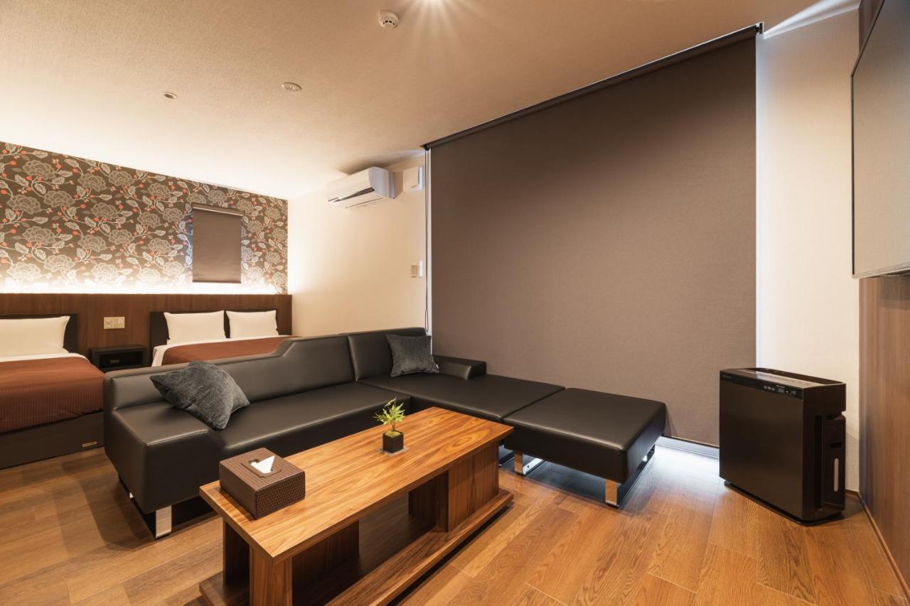 Aparthotel Grand Base Hakata Gofuku Fukuoka  Zewnętrze zdjęcie