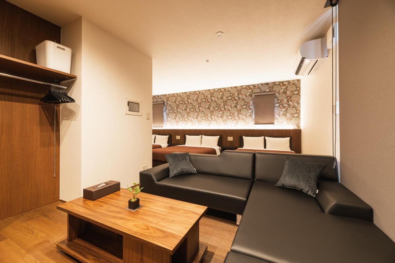 Aparthotel Grand Base Hakata Gofuku Fukuoka  Zewnętrze zdjęcie