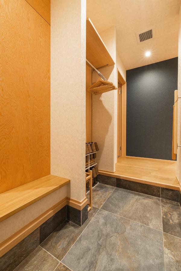 Aparthotel Grand Base Hakata Gofuku Fukuoka  Zewnętrze zdjęcie